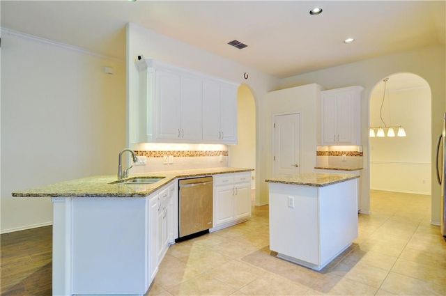 9091 River Trails Boulevard, Fort Worth, TX 76118