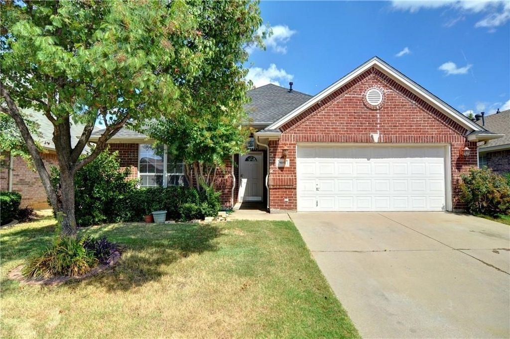 9091 River Trails Boulevard, Fort Worth, TX 76118