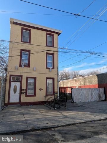 1439 N 17TH ST, Philadelphia, PA 19121