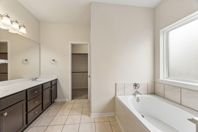 3010 Coachmaker Trl, Rosenberg, TX 77471