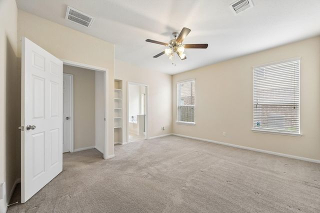 3010 Coachmaker Trl, Rosenberg, TX 77471