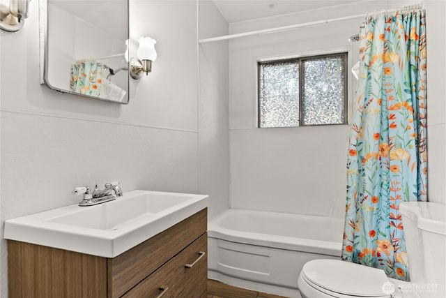 318 Lombard Street, Twisp, WA 98856