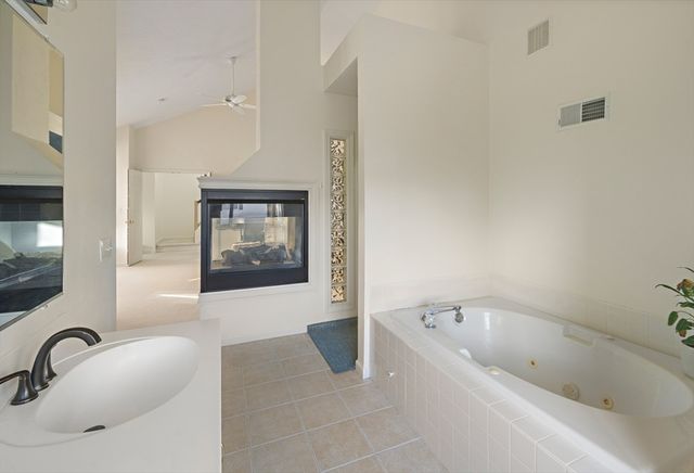 73 Half Crown Cir 73, Ashland, MA 01721