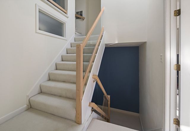 73 Half Crown Cir 73, Ashland, MA 01721