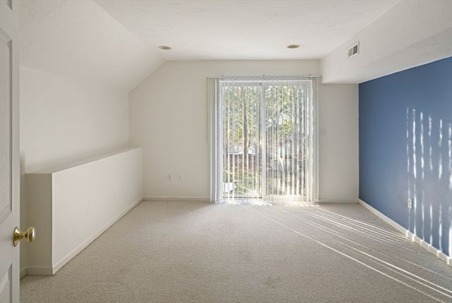 73 Half Crown Cir 73, Ashland, MA 01721