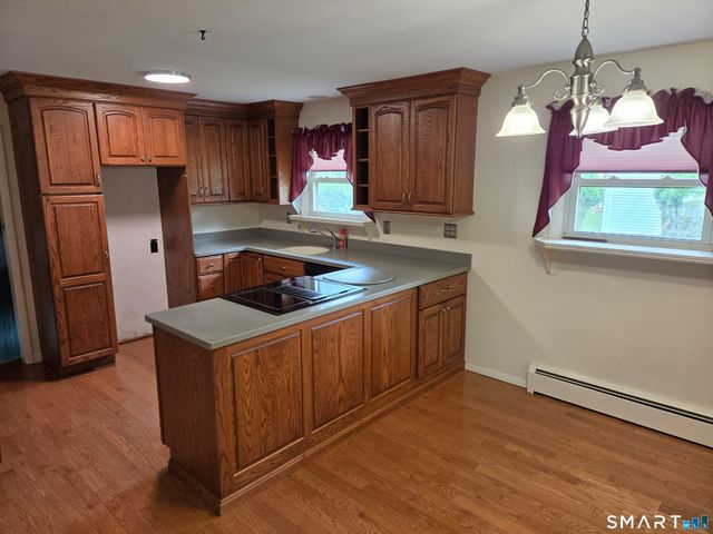 15 Russo Drive, Hamden, CT 06518