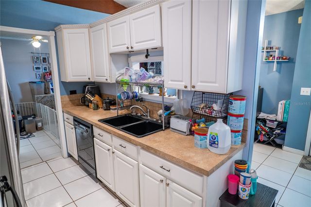 7389 HOLLOW RIDGE CIRCLE, Orlando, FL 32822