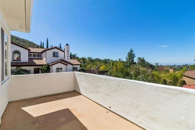 2535 San Clemente Avenue, Vista, CA 92084