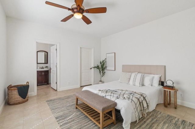 2535 San Clemente Avenue, Vista, CA 92084