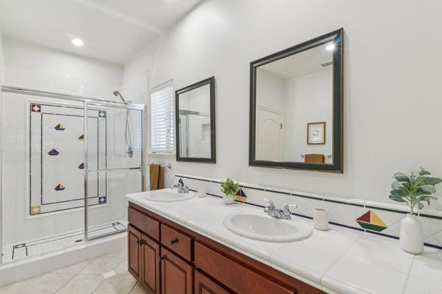 2535 San Clemente Avenue, Vista, CA 92084