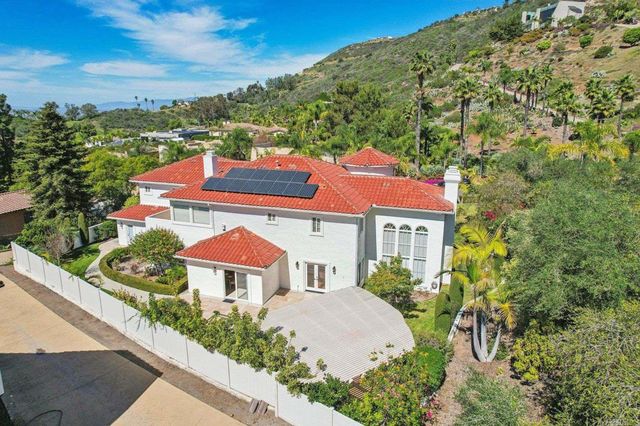 2535 San Clemente Avenue, Vista, CA 92084