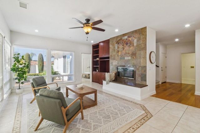 2535 San Clemente Avenue, Vista, CA 92084