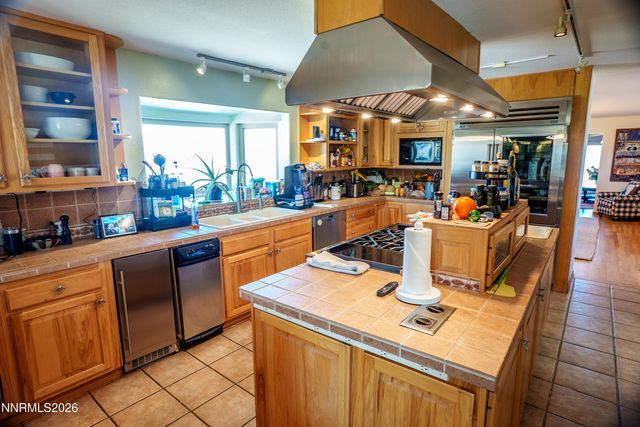 12000 N Red Rock Road, Reno, NV 89508