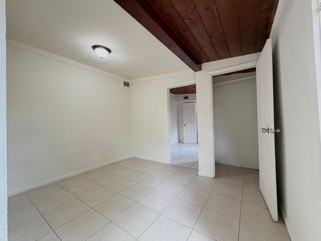 735 46th Street, West Palm Beach, FL 33407
