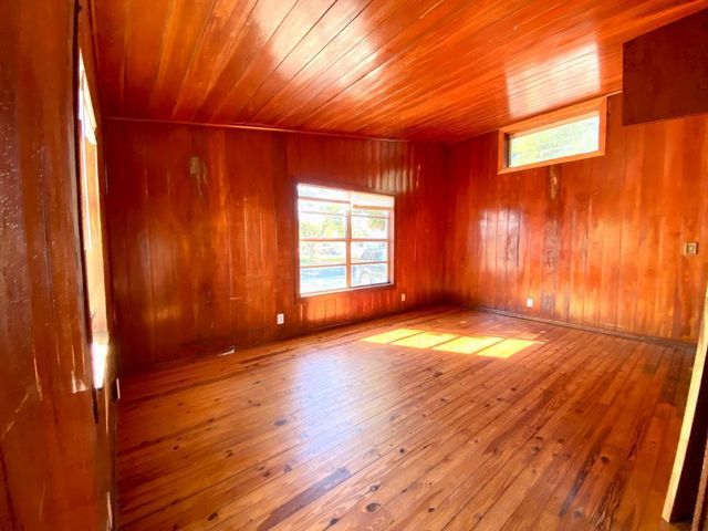 735 46th Street, West Palm Beach, FL 33407