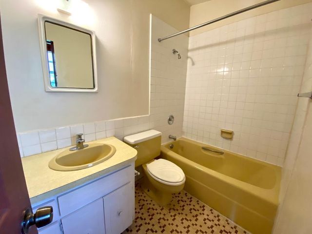 735 46th Street, West Palm Beach, FL 33407