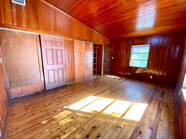735 46th Street, West Palm Beach, FL 33407