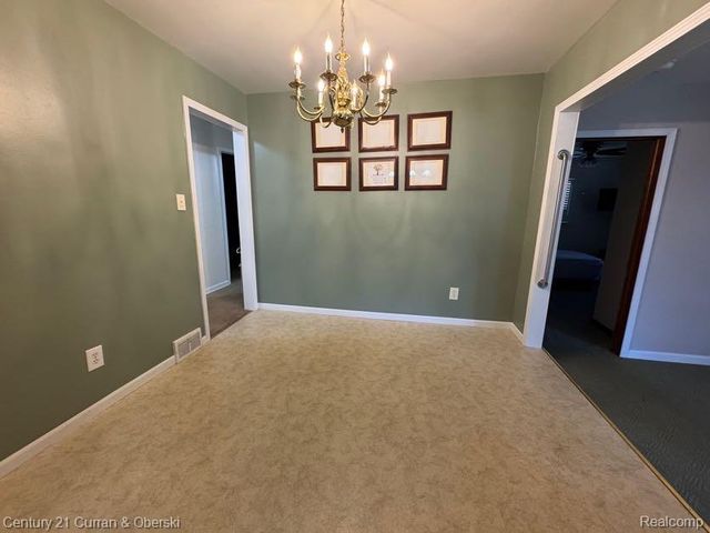 948 Van Sull Street, Westland, MI 48185