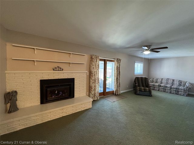 948 Van Sull Street, Westland, MI 48185