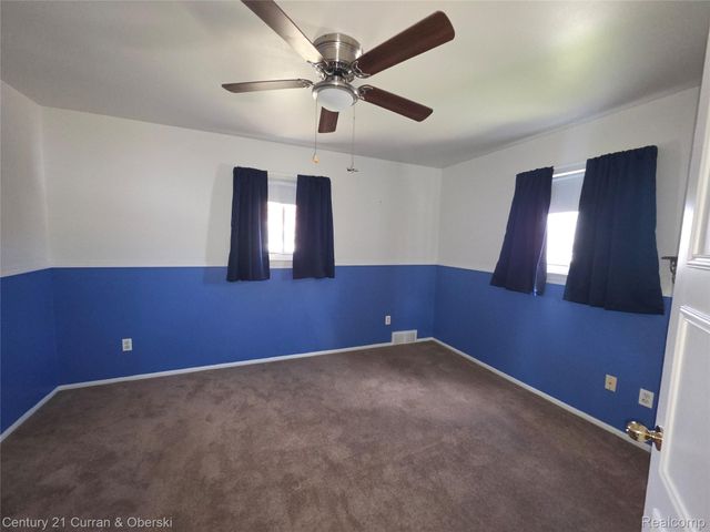 948 Van Sull Street, Westland, MI 48185