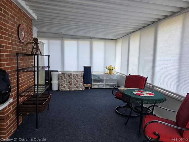 948 Van Sull Street, Westland, MI 48185