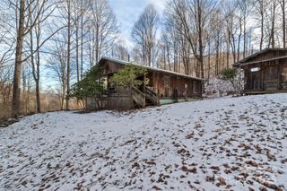 1571 Roaring Fork Road, Burnsville, NC 28714