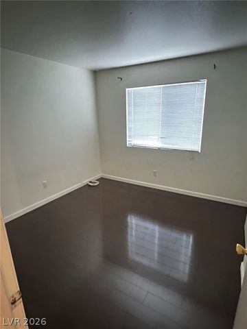 8128 Broken Spur Lane, Las Vegas, NV 89131