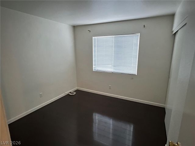 8128 Broken Spur Lane, Las Vegas, NV 89131