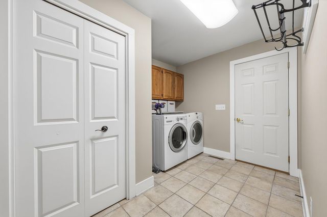 8120 Glenwynd Drive, Texas Twp, MI 49009