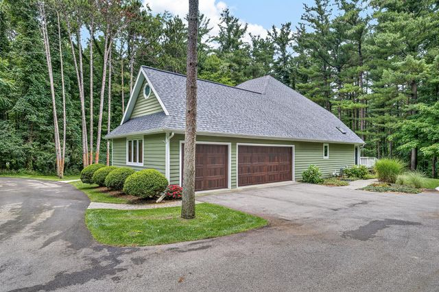 8120 Glenwynd Drive, Texas Twp, MI 49009