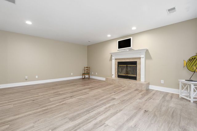 8120 Glenwynd Drive, Texas Twp, MI 49009