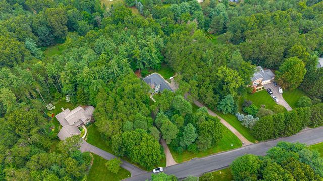 8120 Glenwynd Drive, Texas Twp, MI 49009