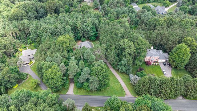 8120 Glenwynd Drive, Texas Twp, MI 49009