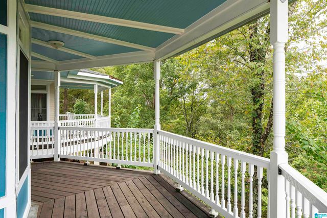 5072 MOUNTAIN VALLEY ROAD, Hueytown, AL 35023