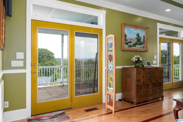 5072 MOUNTAIN VALLEY ROAD, Hueytown, AL 35023