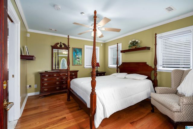 5072 MOUNTAIN VALLEY ROAD, Hueytown, AL 35023