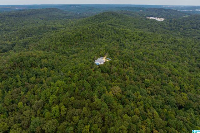 5072 MOUNTAIN VALLEY ROAD, Hueytown, AL 35023