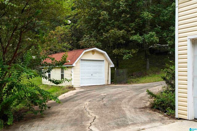 5072 MOUNTAIN VALLEY ROAD, Hueytown, AL 35023