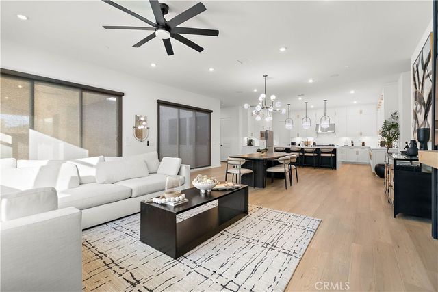15702 Skippers, Fontana, CA 92336