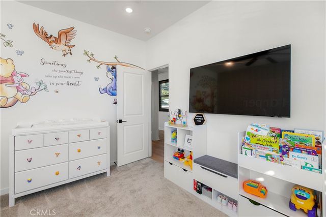 15702 Skippers, Fontana, CA 92336