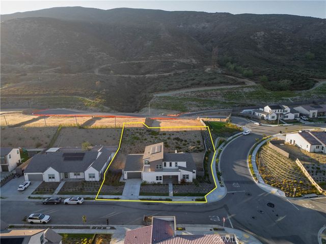 15702 Skippers, Fontana, CA 92336