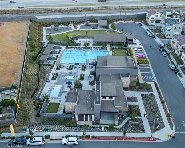 15702 Skippers, Fontana, CA 92336