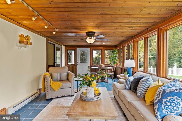 914 BONNY LANE, Mechanicsburg, PA 17055