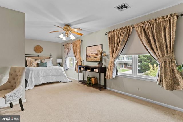 914 BONNY LANE, Mechanicsburg, PA 17055