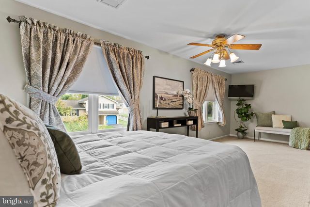 914 BONNY LANE, Mechanicsburg, PA 17055