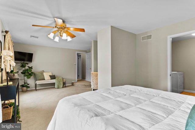 914 BONNY LANE, Mechanicsburg, PA 17055