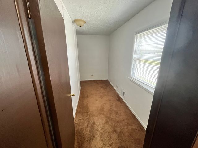 7458 W 64th Place, Summit, IL 60501