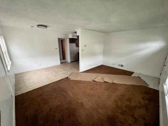 7458 W 64th Place, Summit, IL 60501