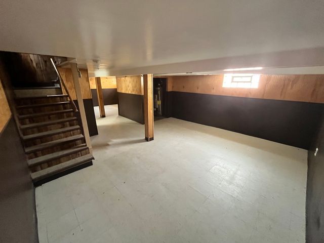 7458 W 64th Place, Summit, IL 60501