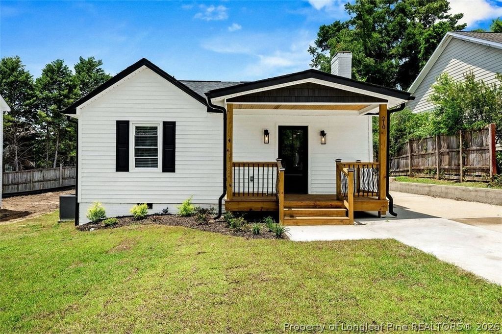 210 Blueridge Road, Fayetteville, NC 28303 — exterior
